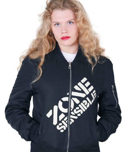 RETOUCHE_PAKSHOTS ZS_0015_PAKSHOTS ZS2_0009_BLOUSON LA HAINE FEMME